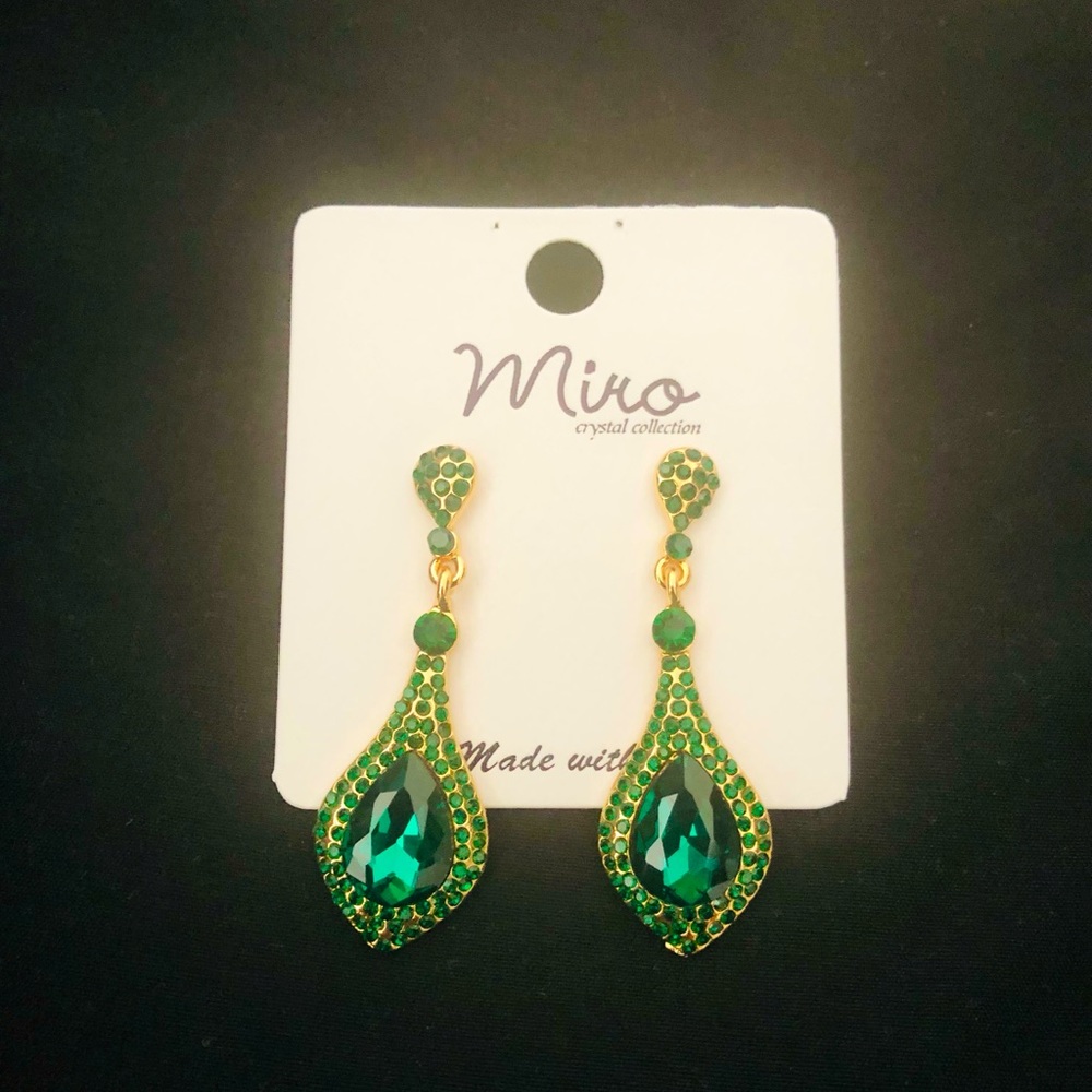 (NEW) Emerald Rhinestone Earrings